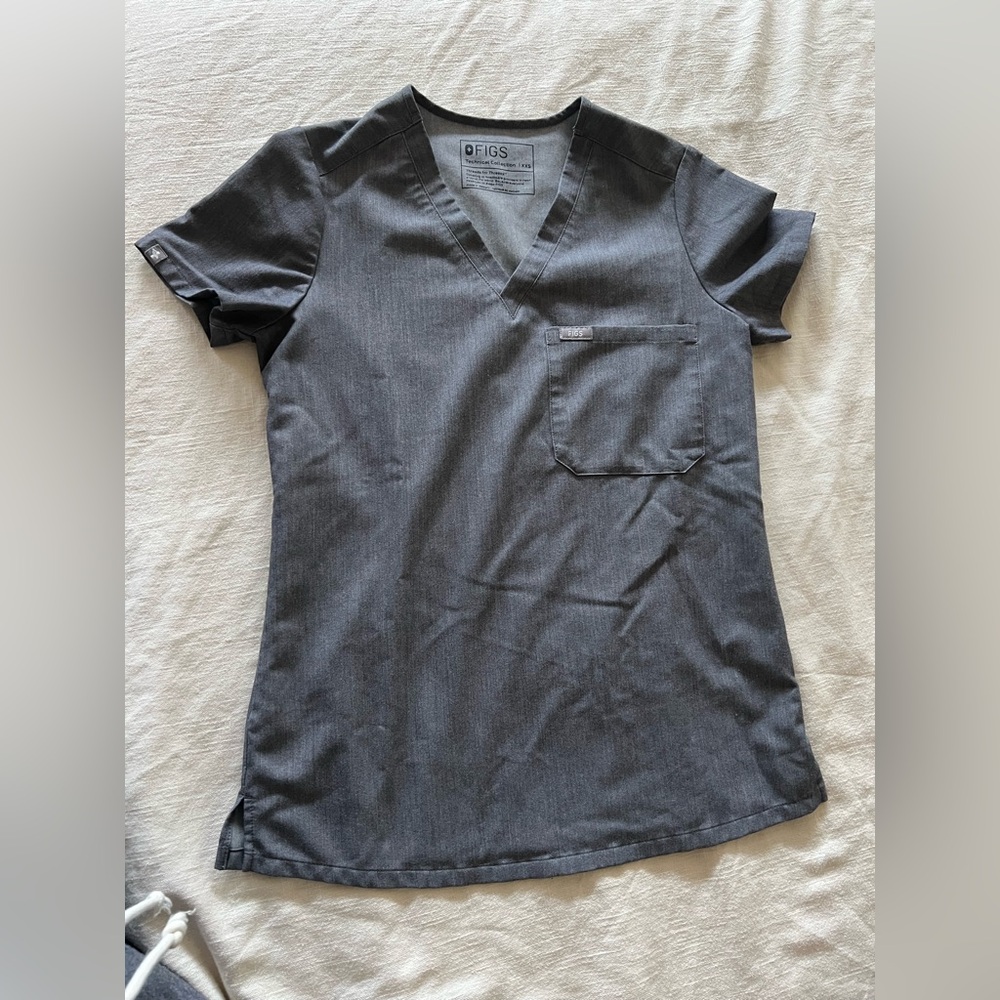 Figs Graphite Catarina top XXS